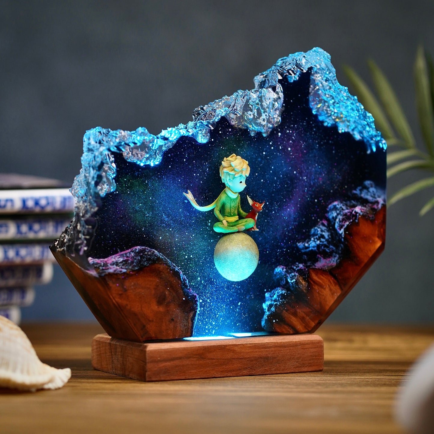Little Prince Resin Lamp