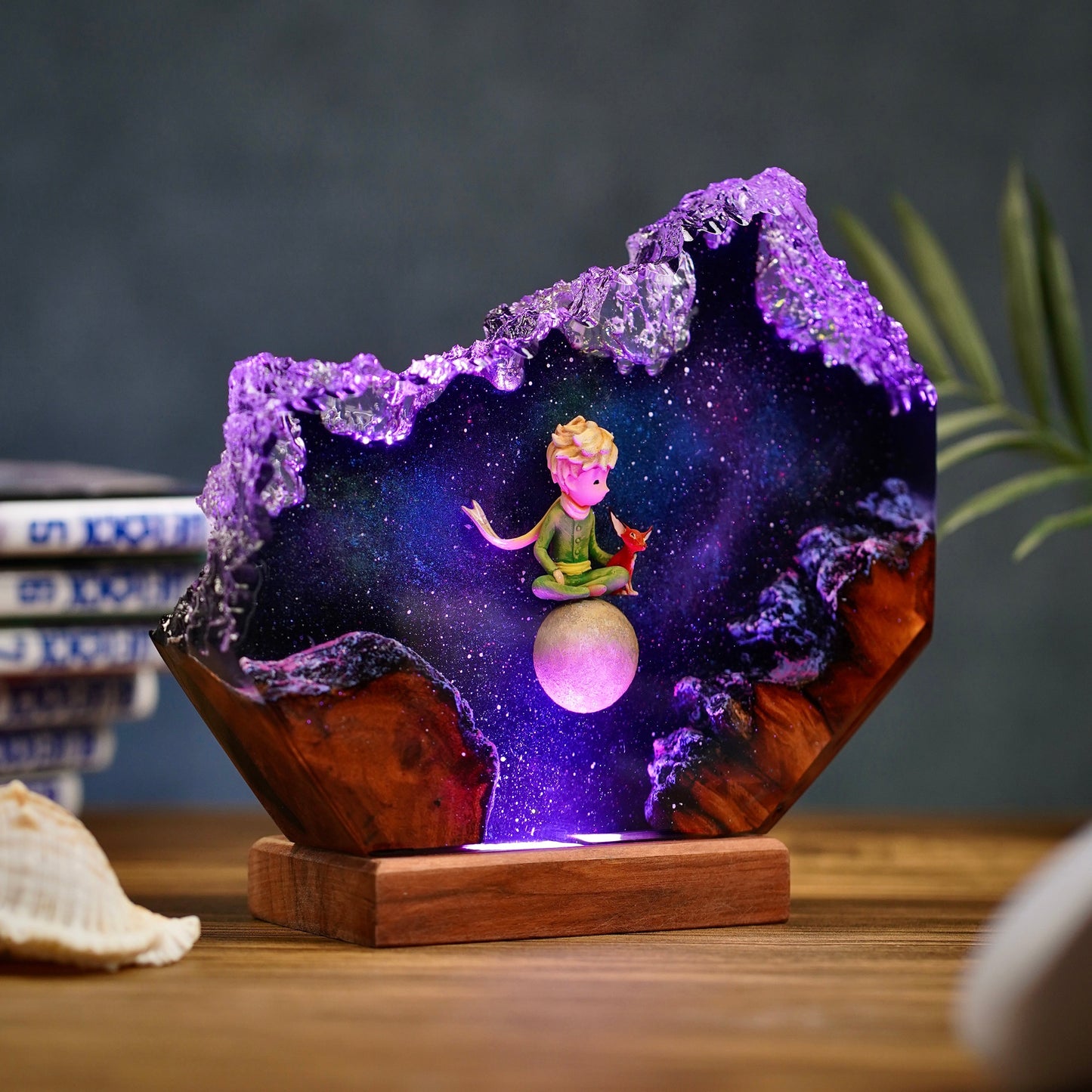 Little Prince Resin Lamp