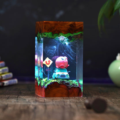 Kirby Resin Lamp