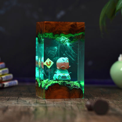 Kirby Resin Lamp