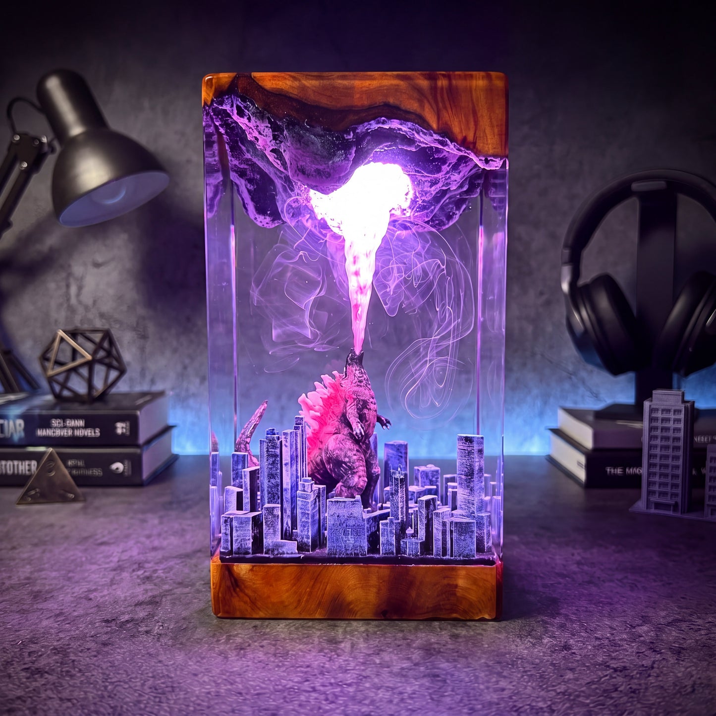 Godzilla 3 Resin Lamp