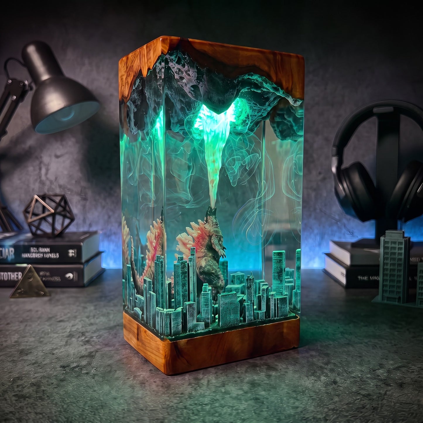 Godzilla 3 Resin Lamp