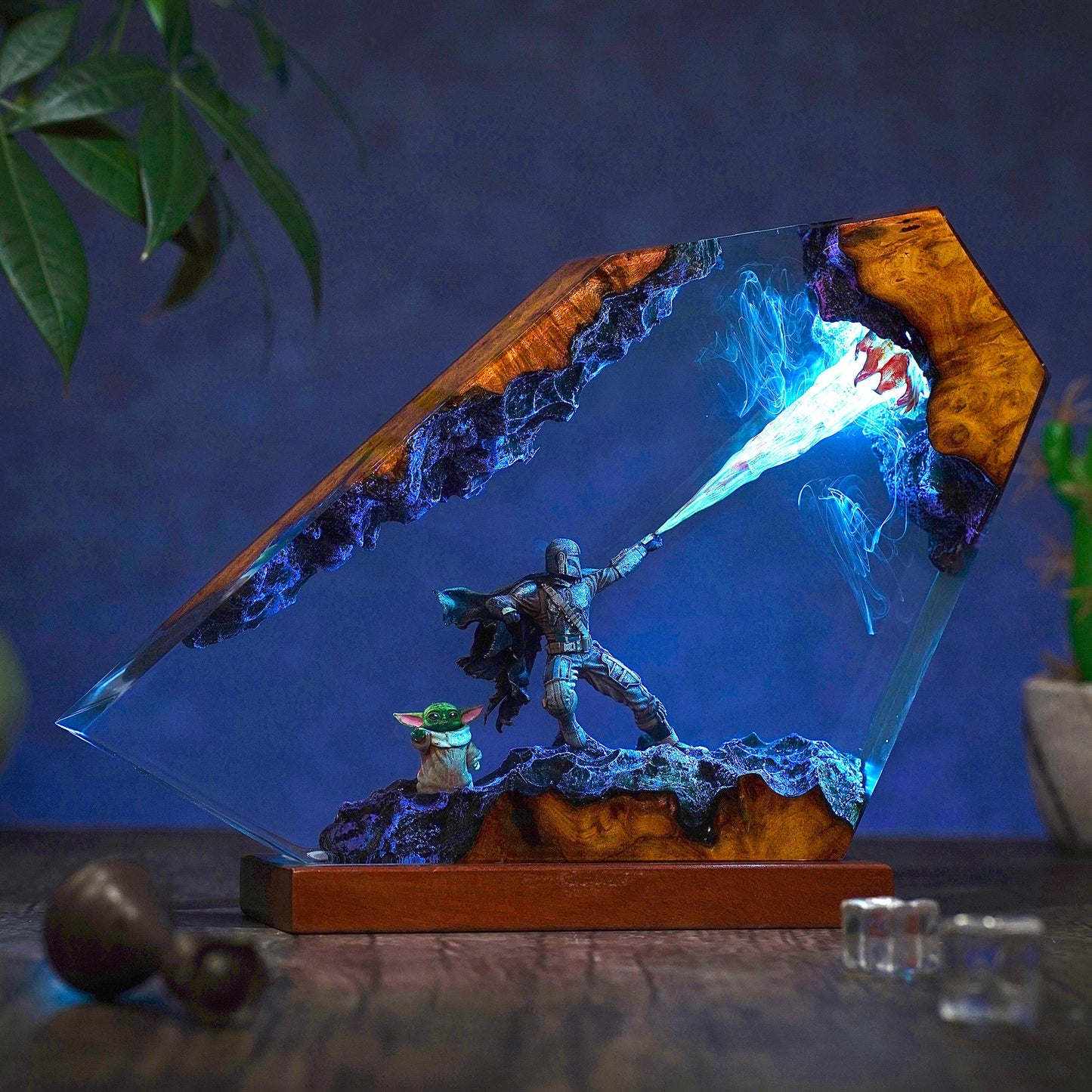 Mandalorian $ Baby Yoda v2 Resin Lamp