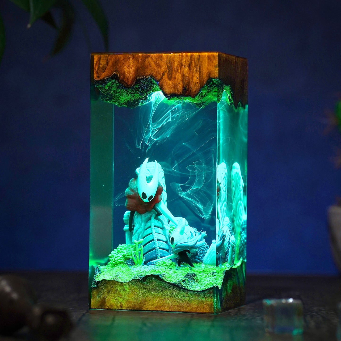 Hollow Knight Resin Lamp