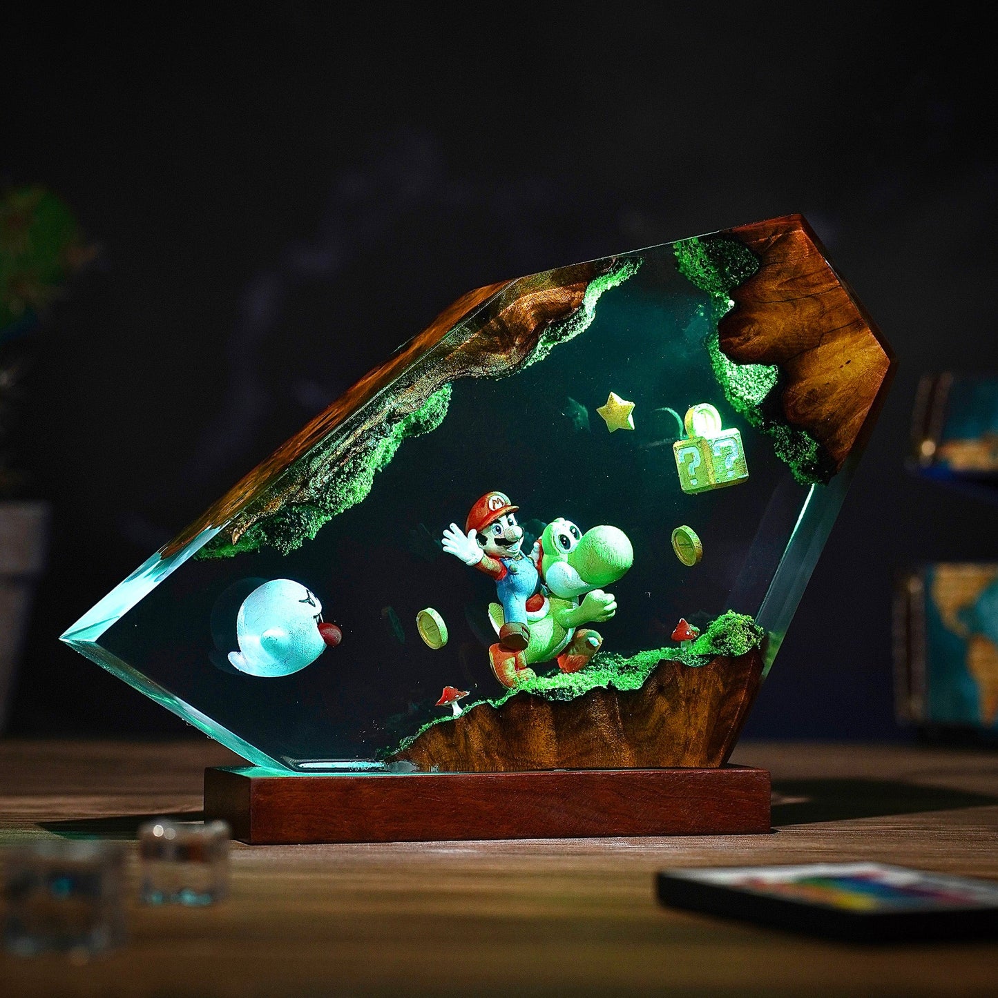 Super Mario Resin Lamp