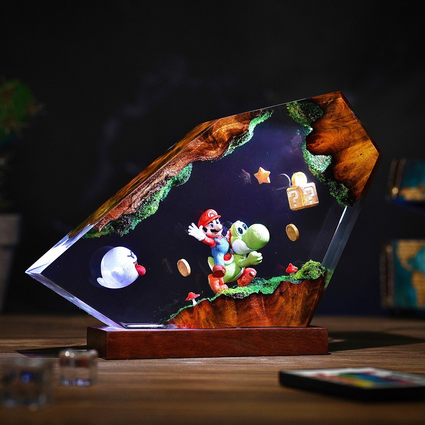 Super Mario Resin Lamp