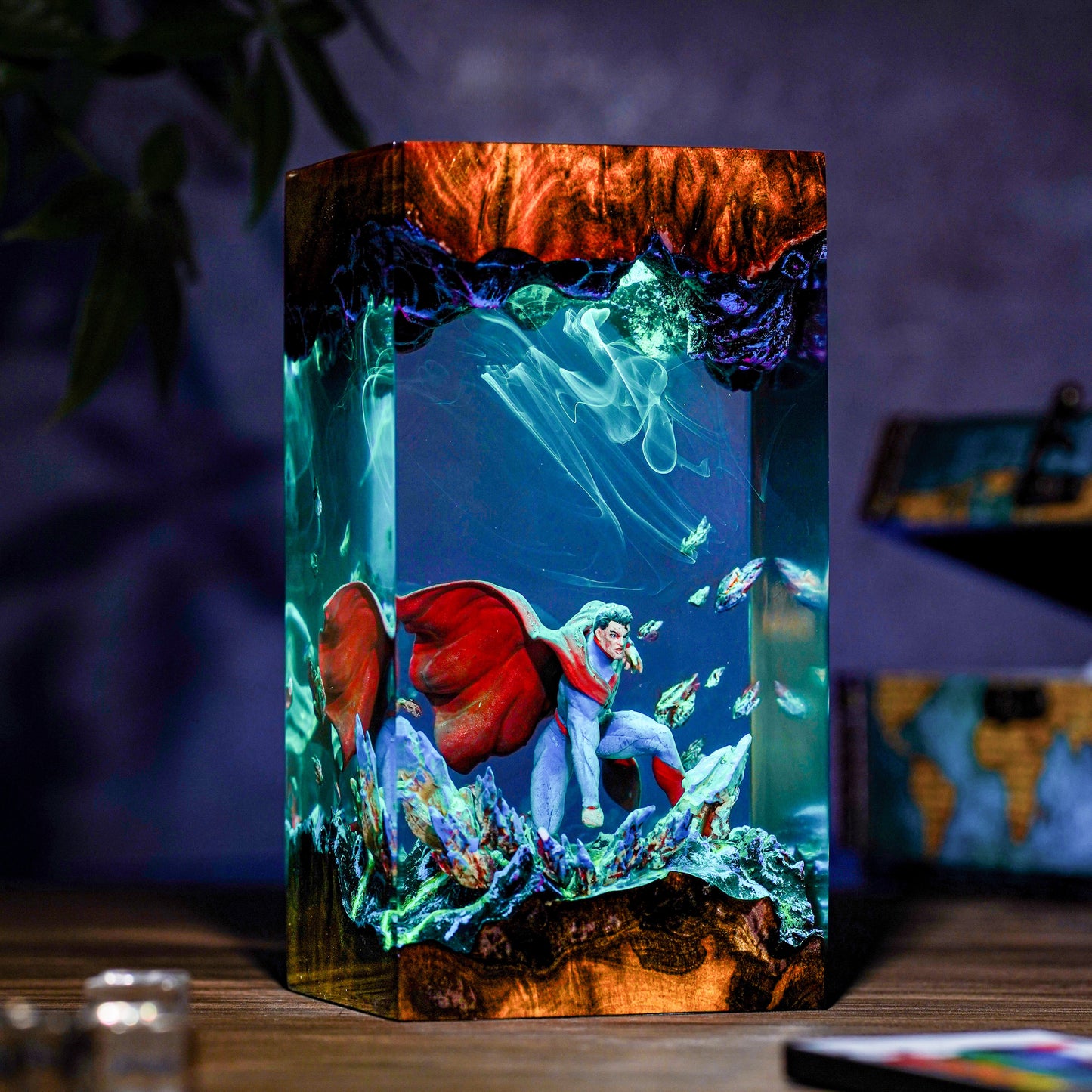 Super Man Resin Lamp