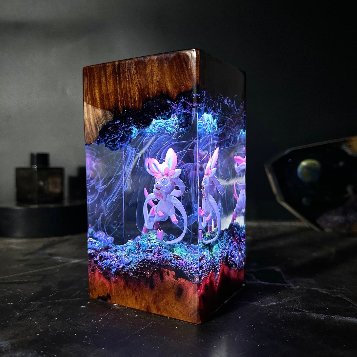 Sylveonl Resin Lamp