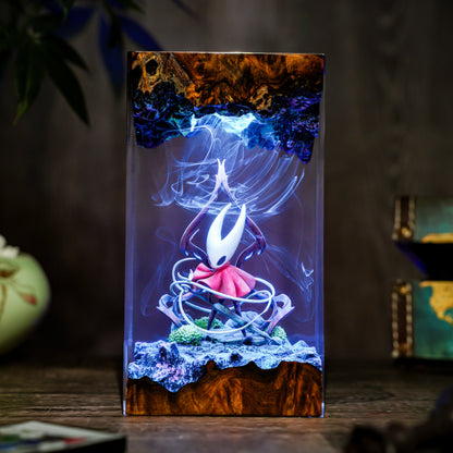 Hornet Silksong Resin Lamp