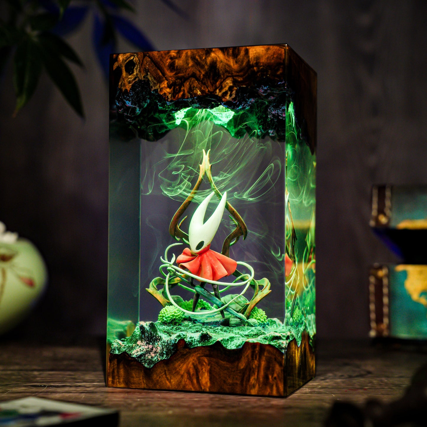 Hornet Silksong Resin Lamp