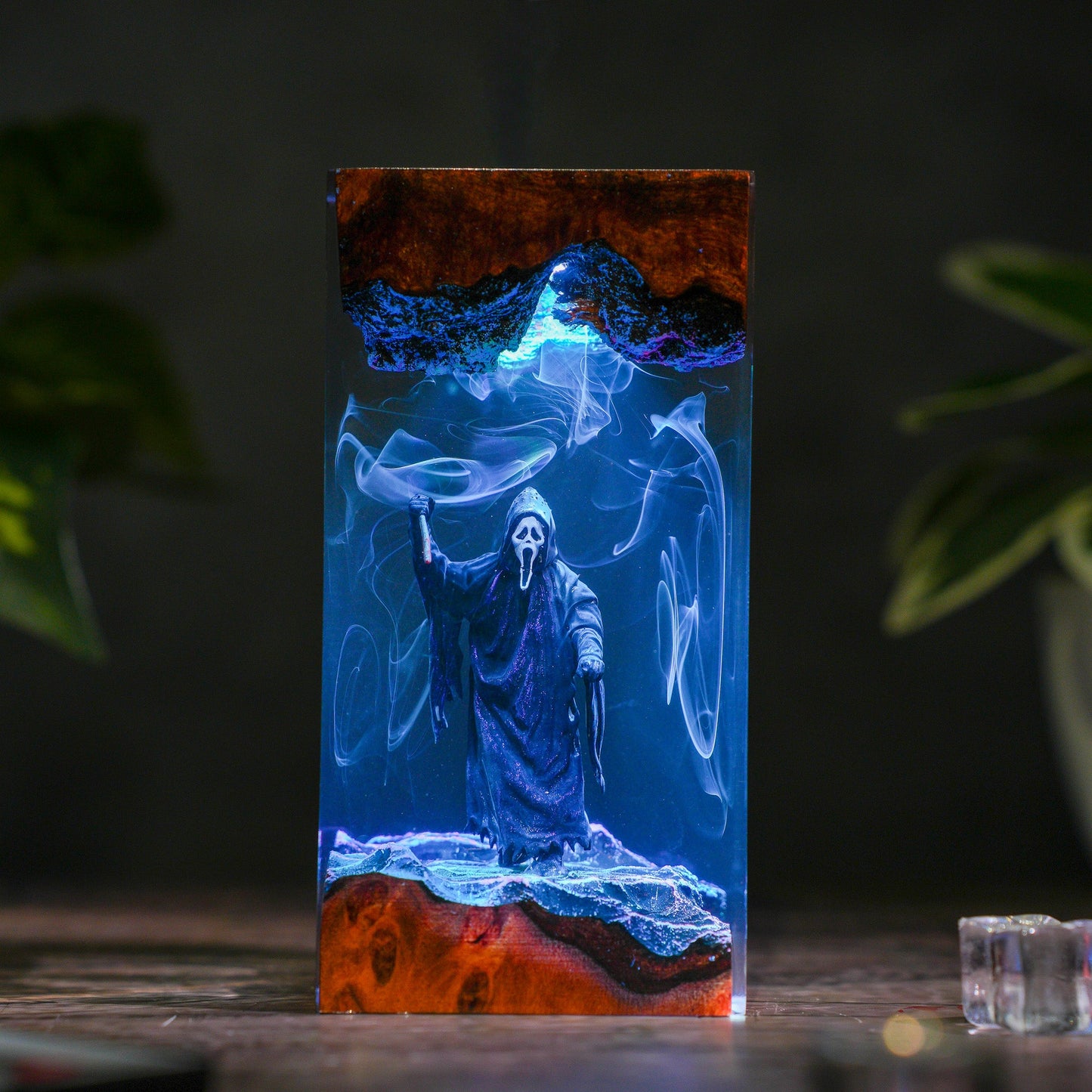 The Scream Resin Lamp