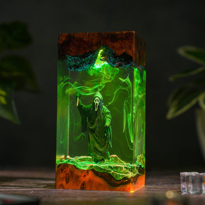 The Scream Resin Lamp