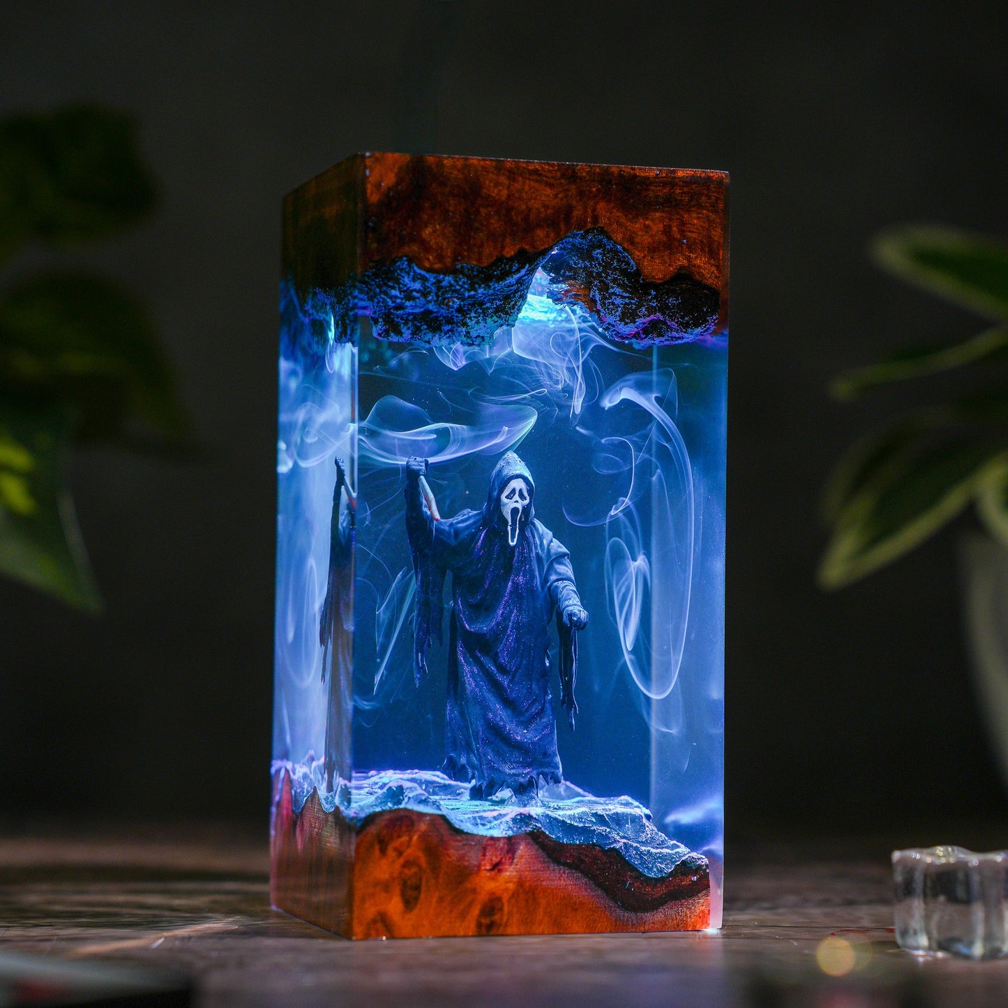 The Scream Resin Lamp