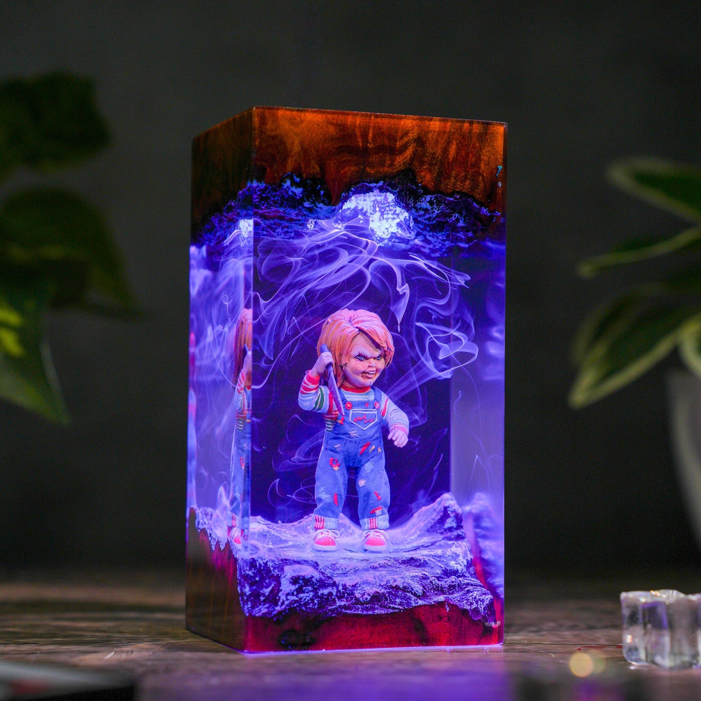 Chucky Resin Lamp