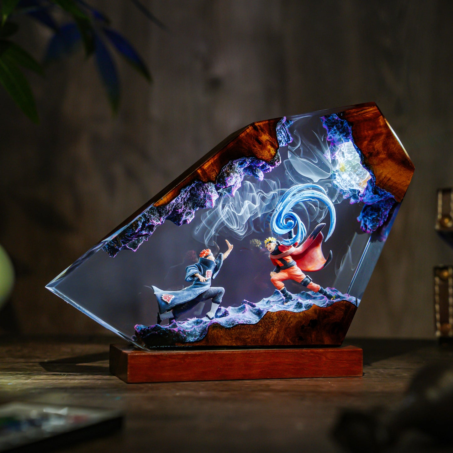 Naruto vs Pain Resin Lamp