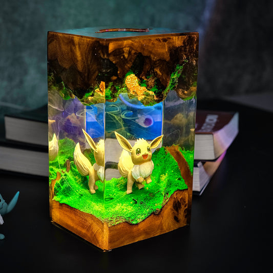 Evee Resin Lamp