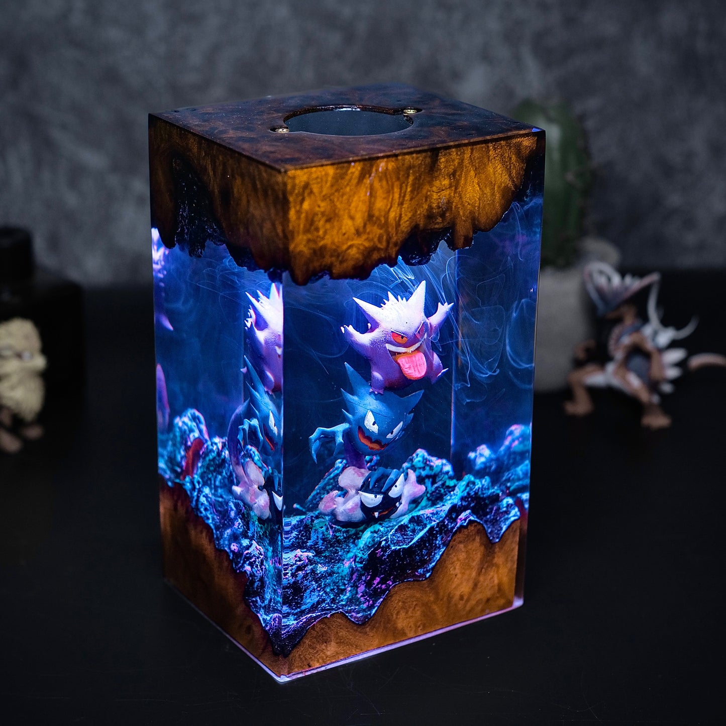 Gengar Resin Lamp